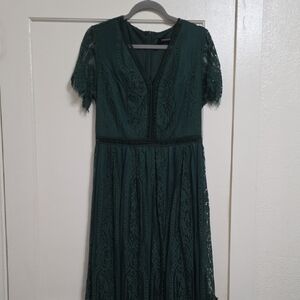 Elegant Green Lace Dress